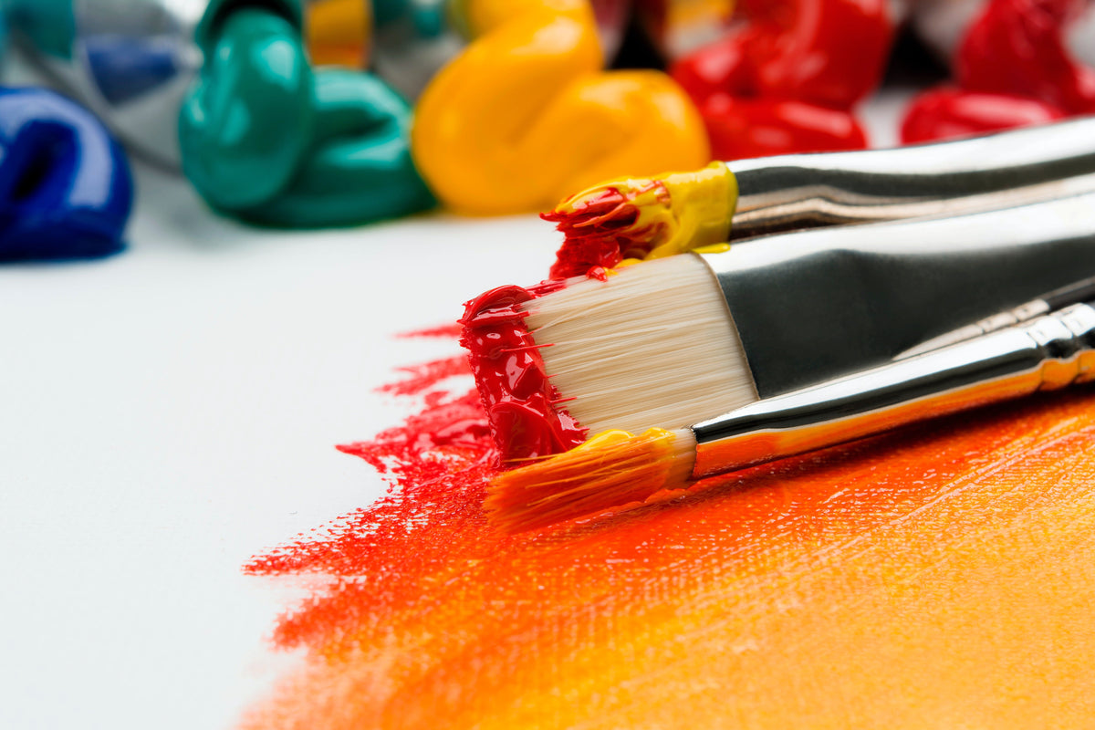 Best Varnish for Acrylic Paintings in 2023 (Review & Buying Guide)